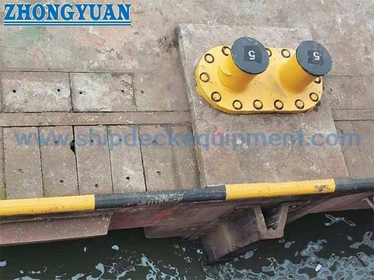 หล่อเหล็กยึด Anchorage Double Bitt Dock เอียง Bollard Ship Mooring Equipment